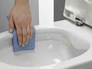 Чем очистить полотенцесушитель от налета