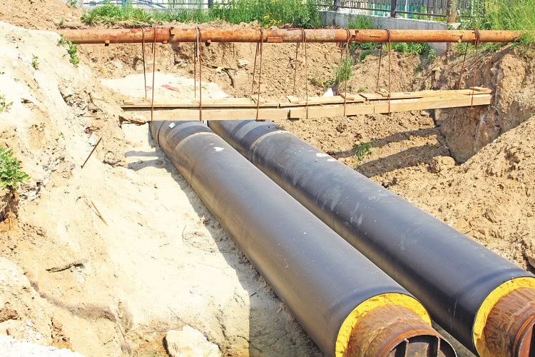 Для подземных газопроводов чаще используются трубы с заводской изоляцией, например, из пенополиуретана