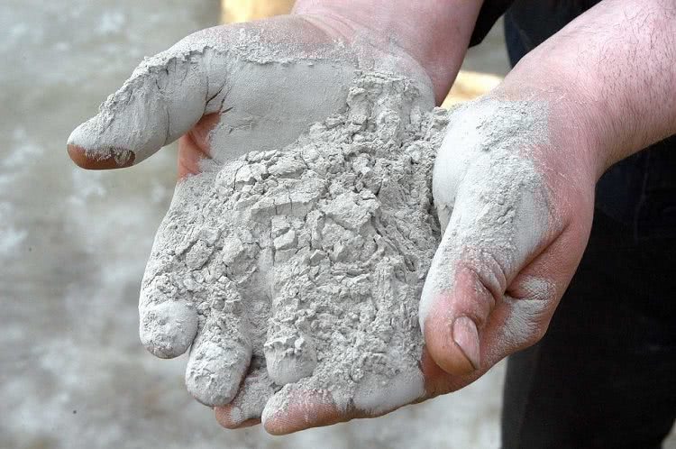 Расширяющийся цемент успешно заменит специальные герметики
