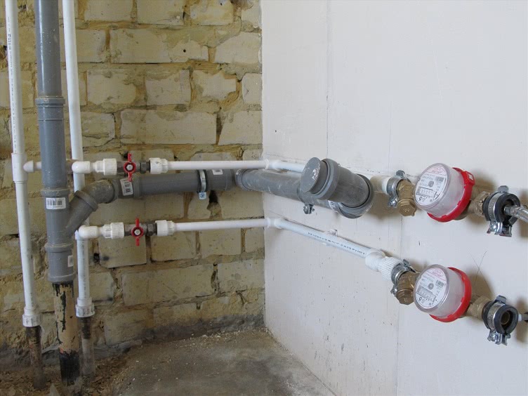Современный водопроводные системы в квартирах чаще всего монтируются из полипропиленовых труб