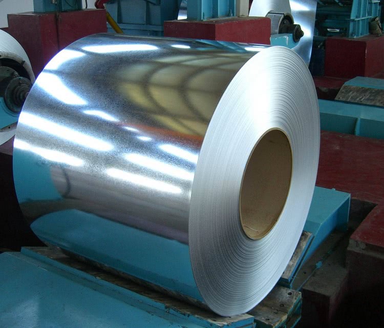 Сварные трубы производятся из стальных полос — штрипс, и можно попытаться рассчитать все готового изделия исходя из количества стали, взятой для производства